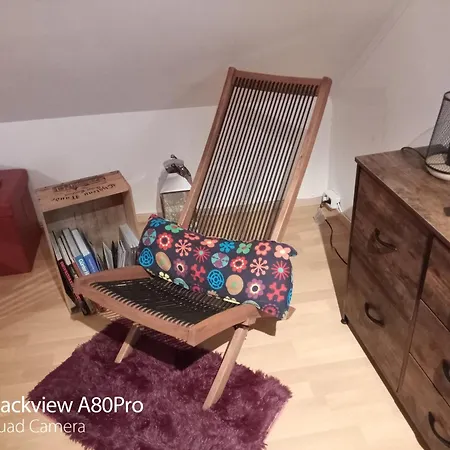 Um Burebierg 35m2 Buschrodt